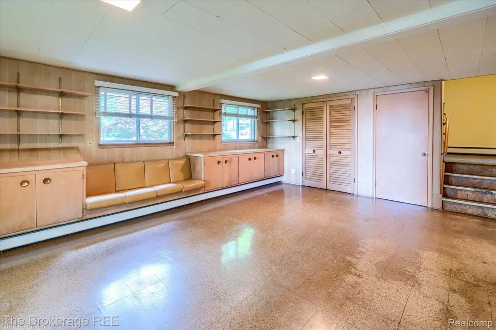 575 Bancroft Street Imlay City City MI 48444