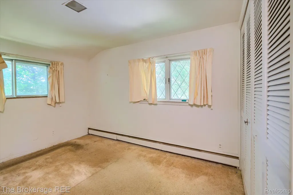 575 Bancroft Street Imlay City City MI 48444