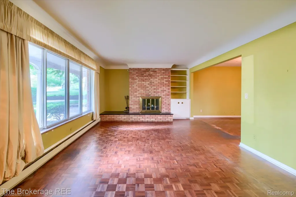 575 Bancroft Street Imlay City City MI 48444