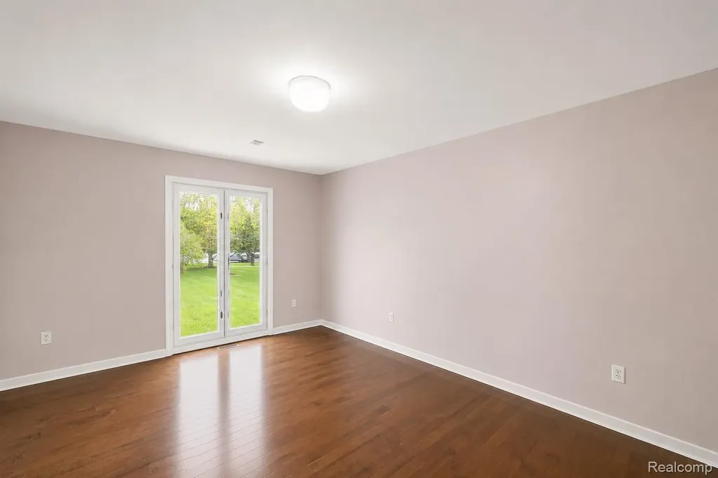 4461 Cherry Hill Drive Orchard Lake Village City MI 48323