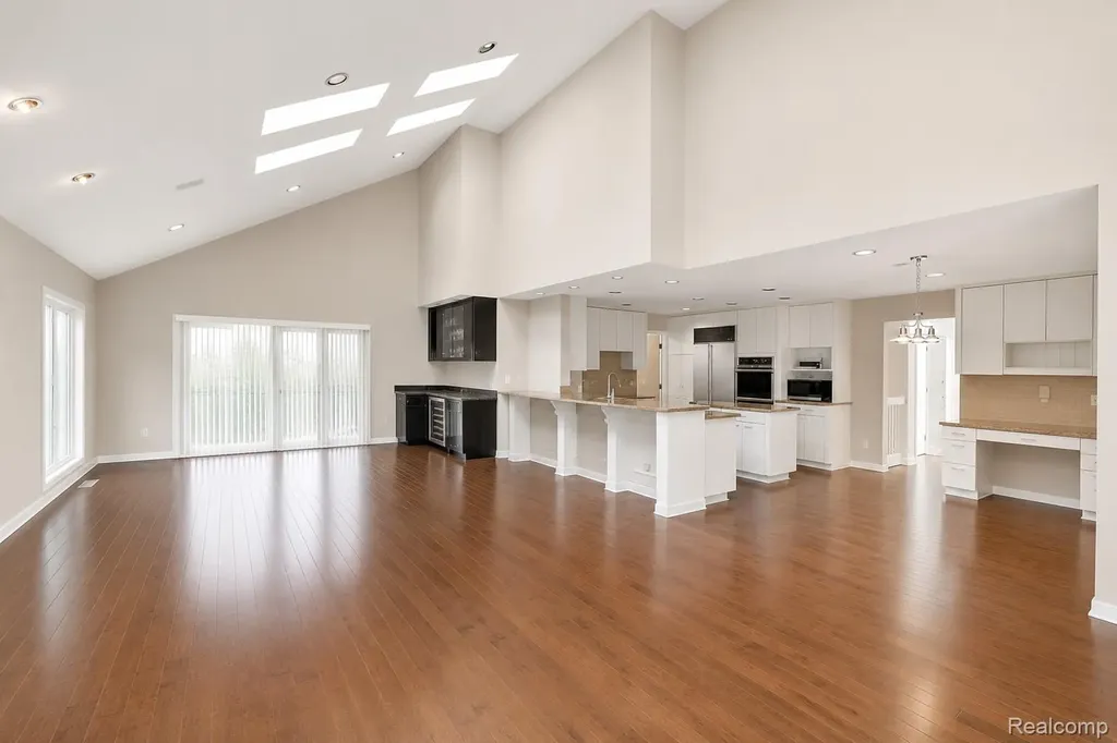 4461 Cherry Hill Drive Orchard Lake Village City MI 48323