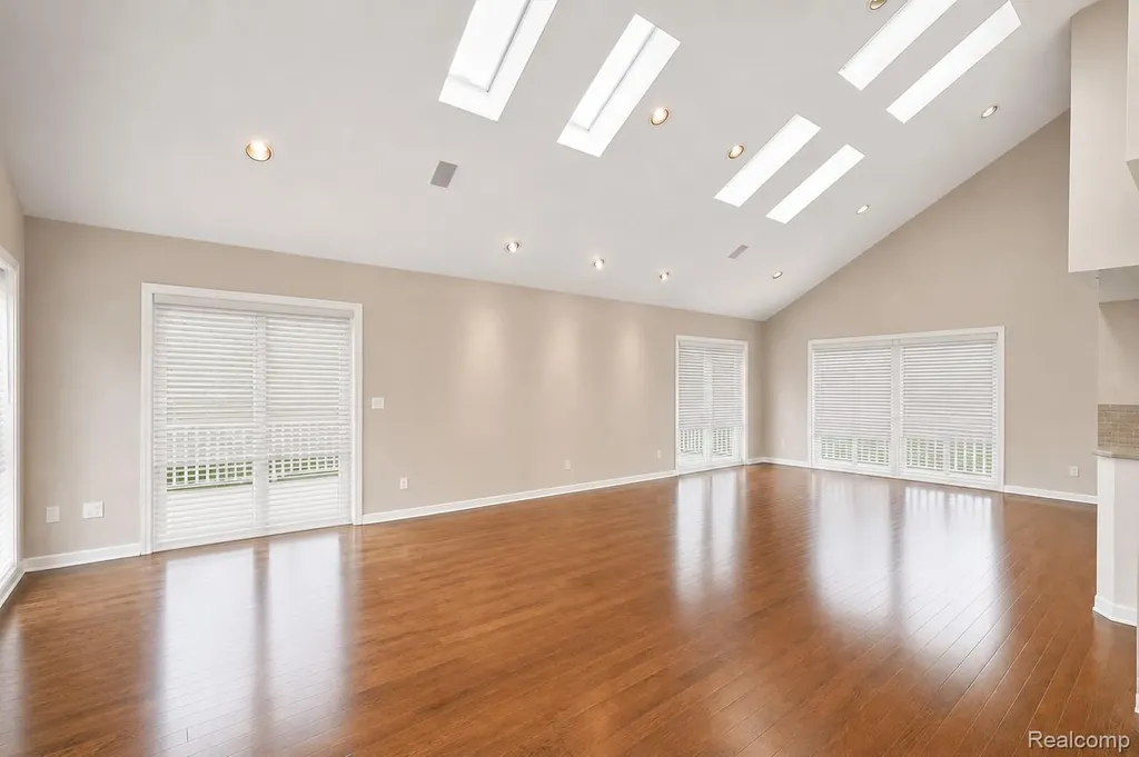 4461 Cherry Hill Drive Orchard Lake Village City MI 48323
