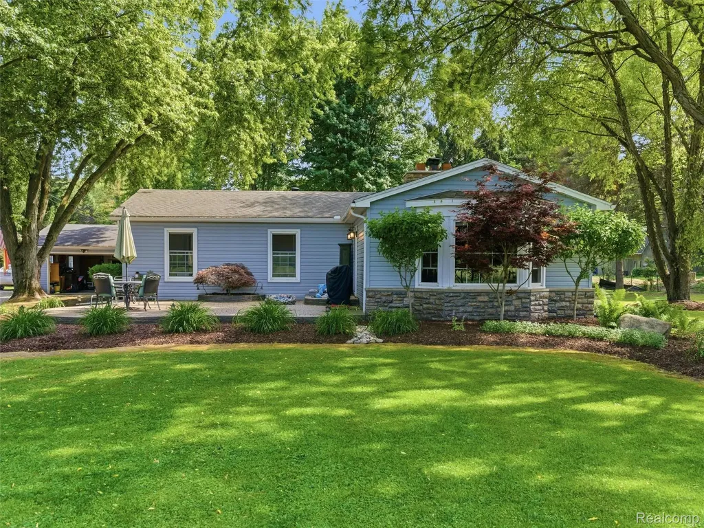 21350 30 Mile Road Ray Township MI 48096