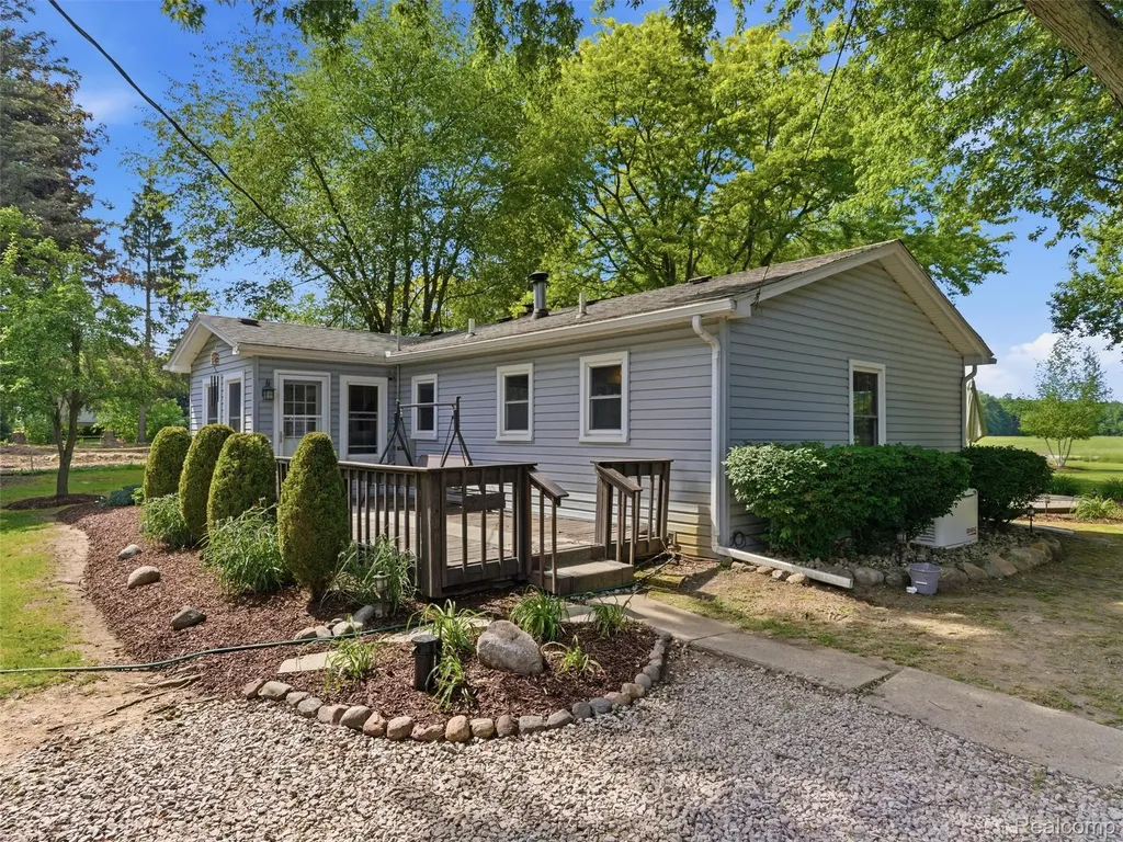 21350 30 Mile Road Ray Township MI 48096