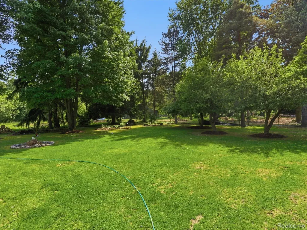 21350 30 Mile Road Ray Township MI 48096