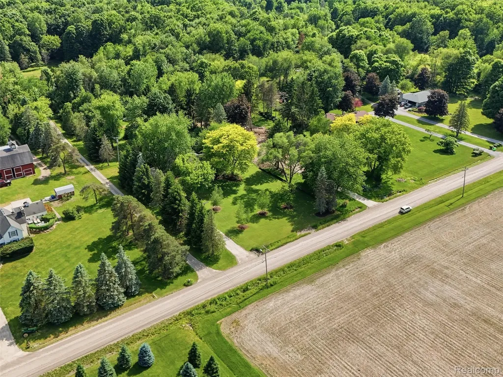 21350 30 Mile Road Ray Township MI 48096