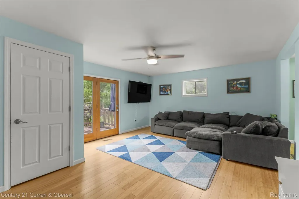 18491 Savage Road Sumpter Township MI 48111