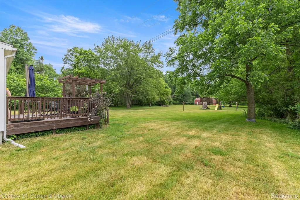 18491 Savage Road Sumpter Township MI 48111