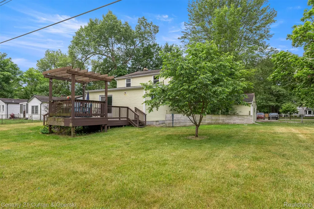 18491 Savage Road Sumpter Township MI 48111