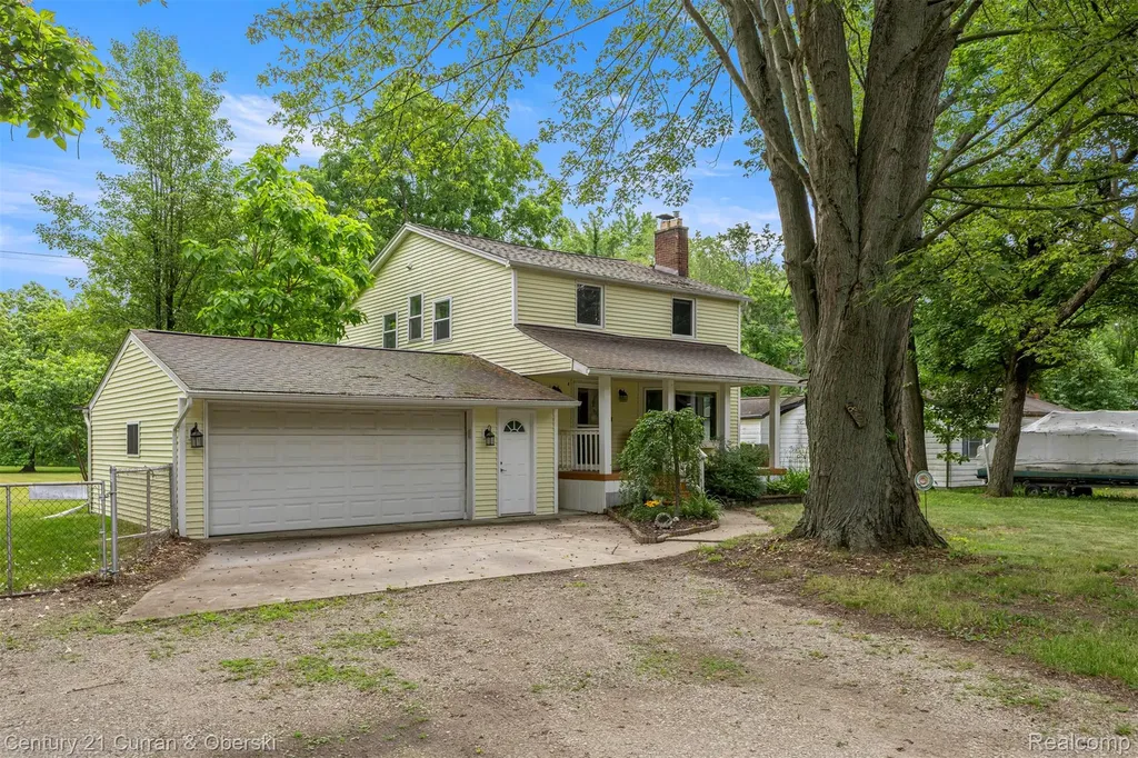 18491 Savage Road Sumpter Township MI 48111