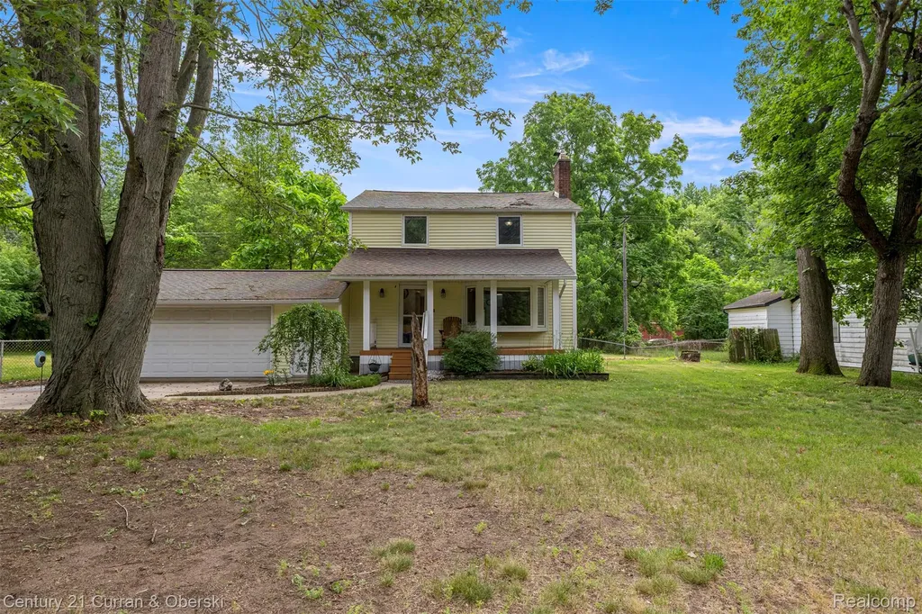 18491 Savage Road Sumpter Township MI 48111