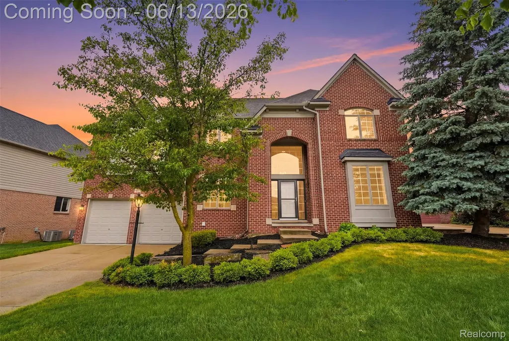 41920 Wolfe Pass Novi City MI 48377