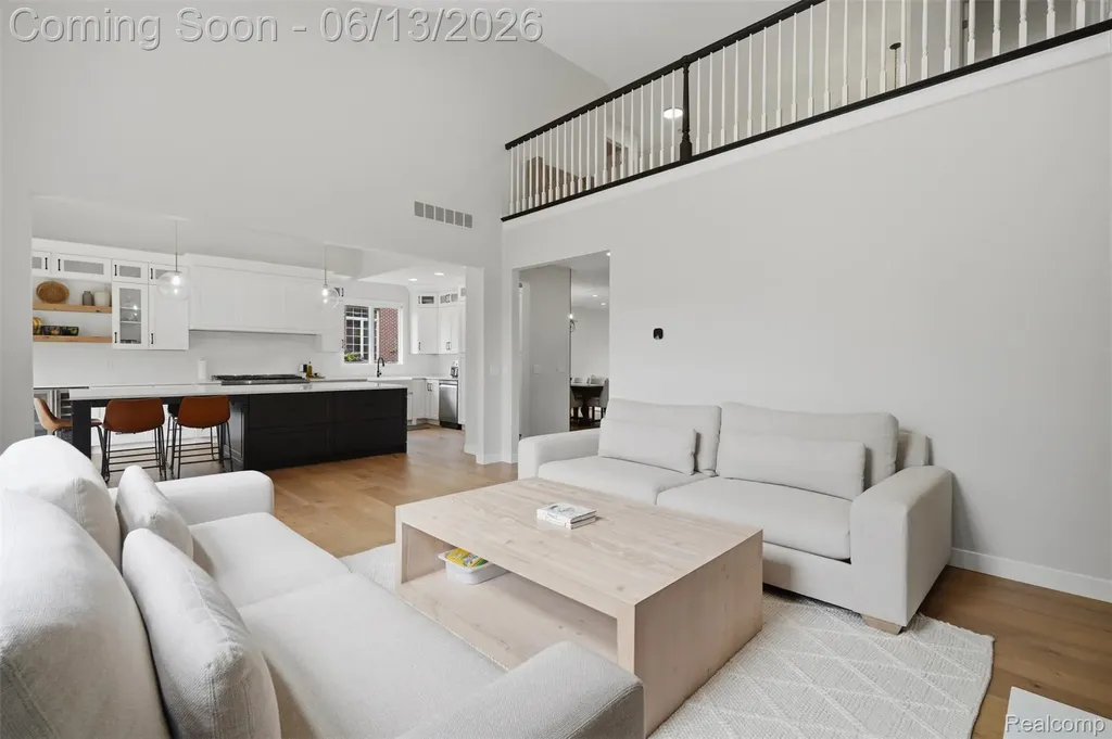 41920 Wolfe Pass Novi City MI 48377