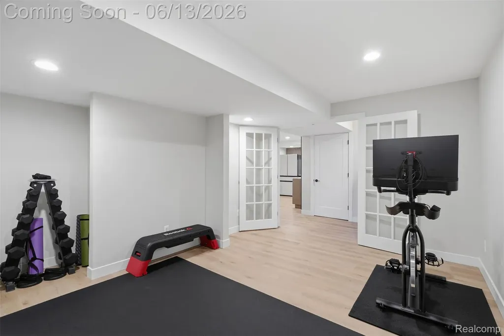 41920 Wolfe Pass Novi City MI 48377
