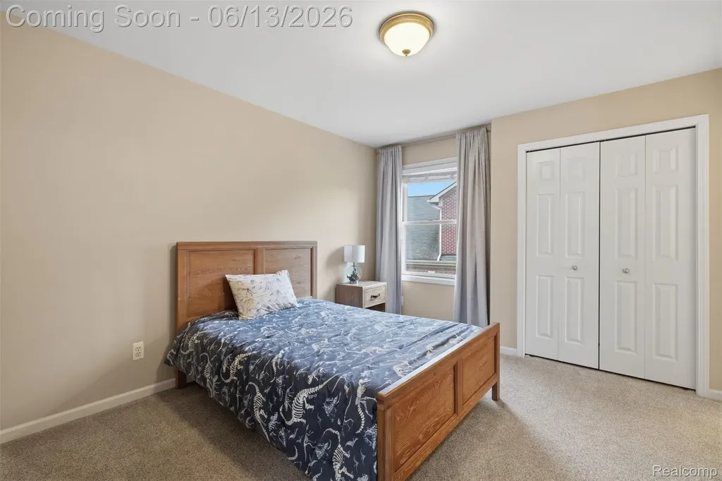 41920 Wolfe Pass Novi City MI 48377