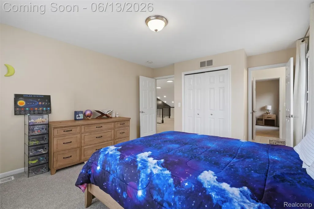 41920 Wolfe Pass Novi City MI 48377