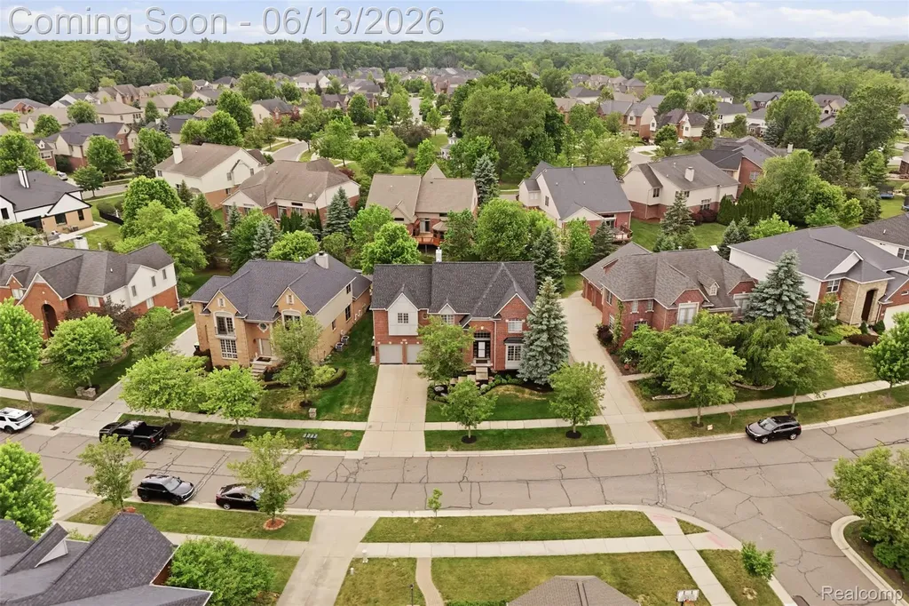 41920 Wolfe Pass Novi City MI 48377