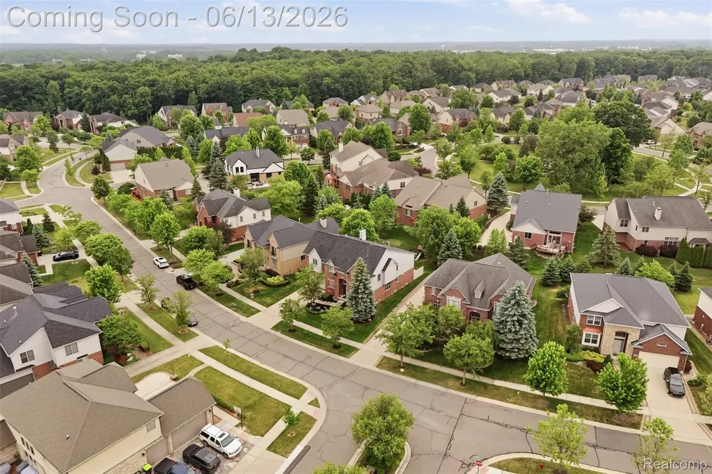 41920 Wolfe Pass Novi City MI 48377
