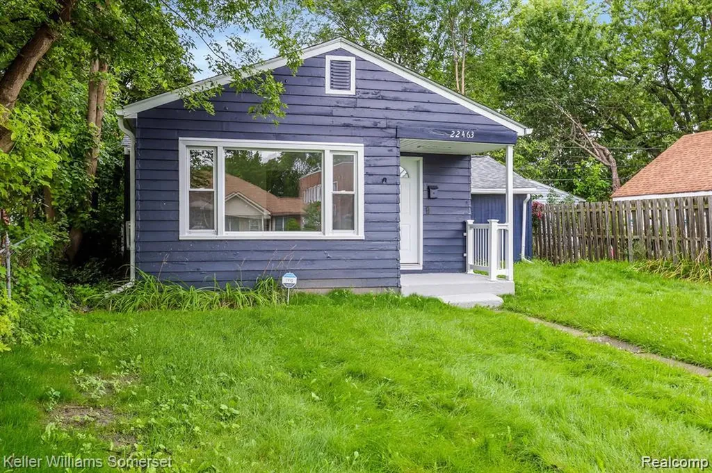 22463 Donald Avenue Eastpointe City MI 48021
