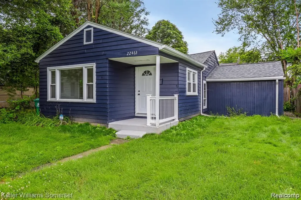 22463 Donald Avenue Eastpointe City MI 48021
