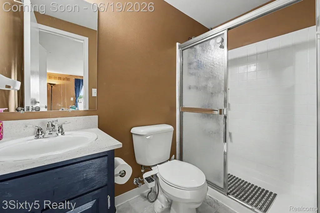 37592 Garden Court Westland City MI 48185