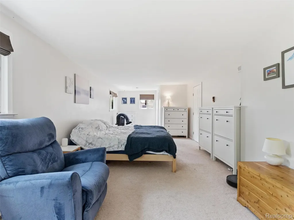 7790 Powers Court Shelby Charter Township MI 48317