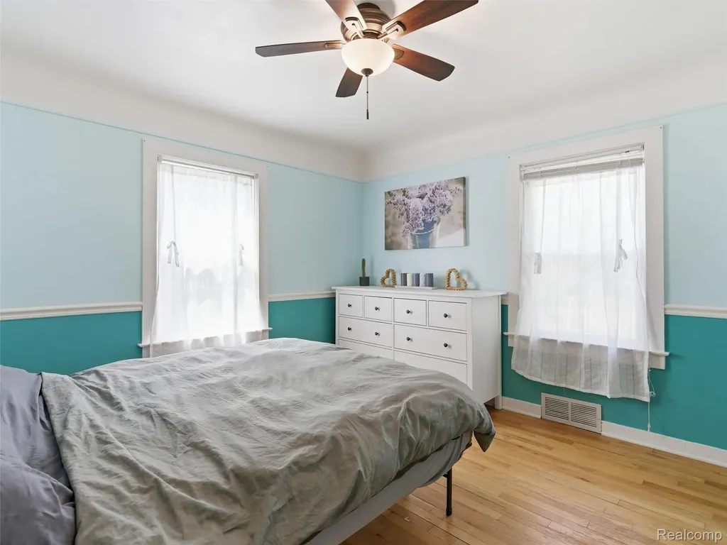 7790 Powers Court Shelby Charter Township MI 48317
