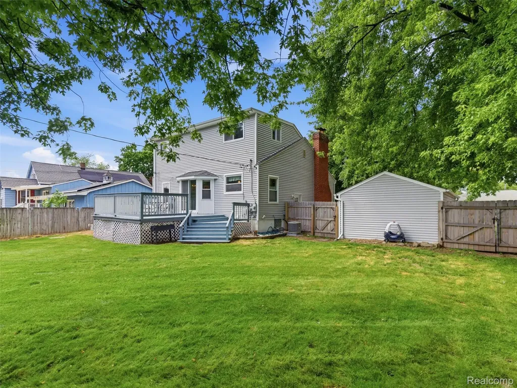 7790 Powers Court Shelby Charter Township MI 48317