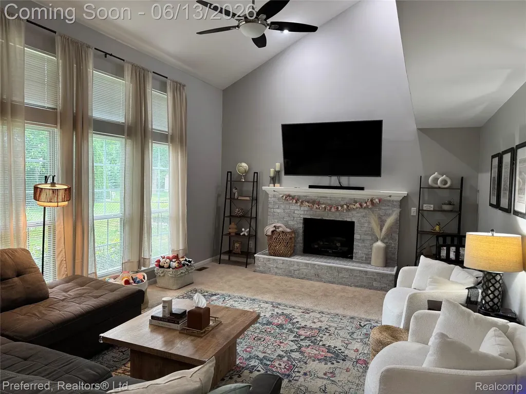 6536 Greenbriar Drive Van Buren Charter Township MI 48111