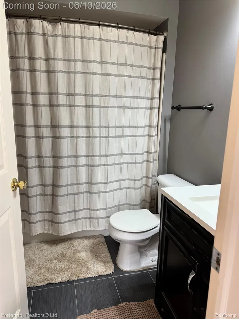 6536 Greenbriar Drive Van Buren Charter Township MI 48111