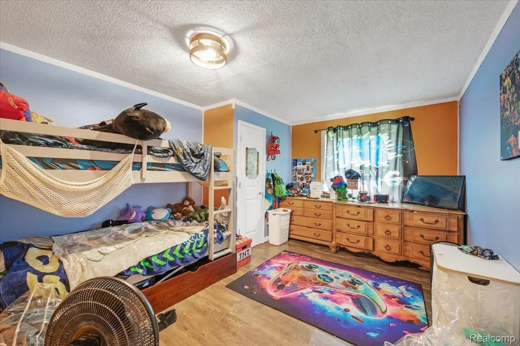 394 S Elm Street Lapeer City MI 48446