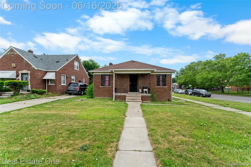 5200 Chalmers Street Detroit City MI 48213