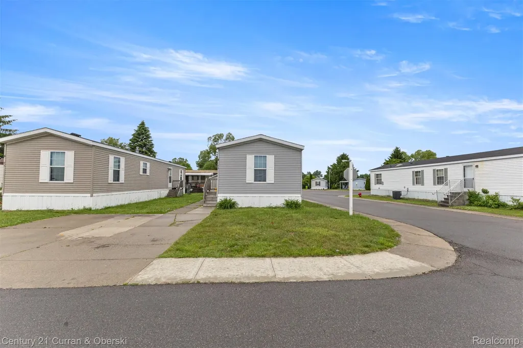 76 Fawn Lake Drive Walled Lake City MI 48390