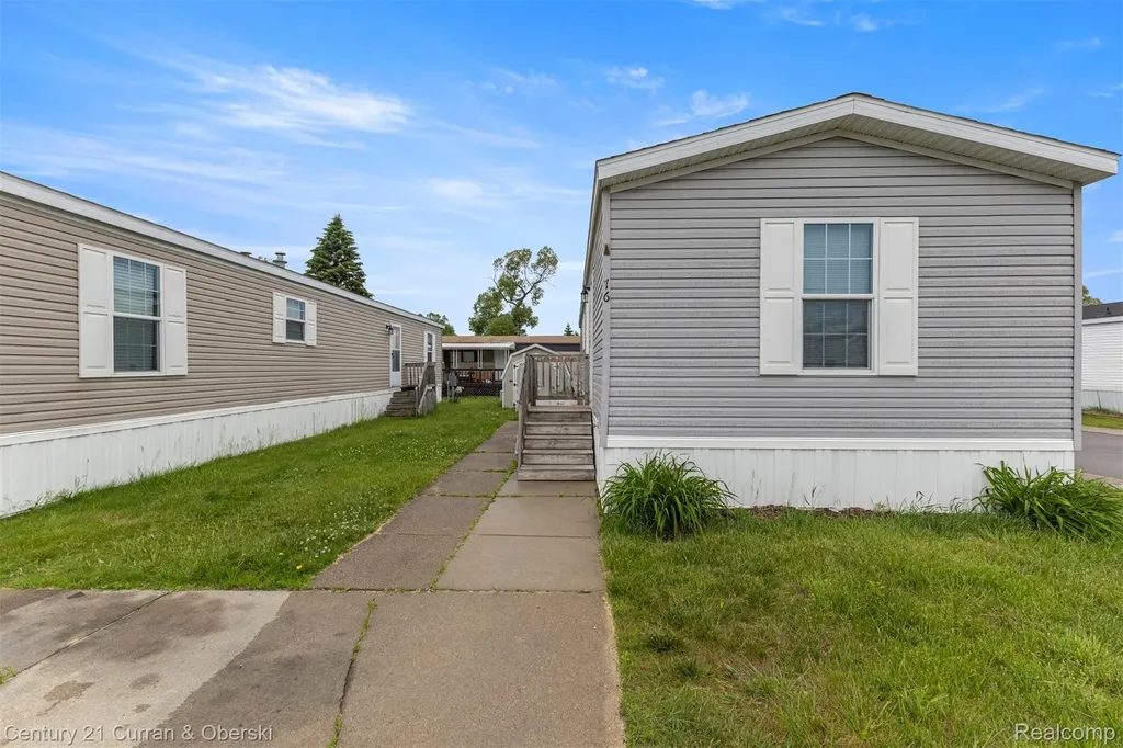 76 Fawn Lake Drive Walled Lake City MI 48390