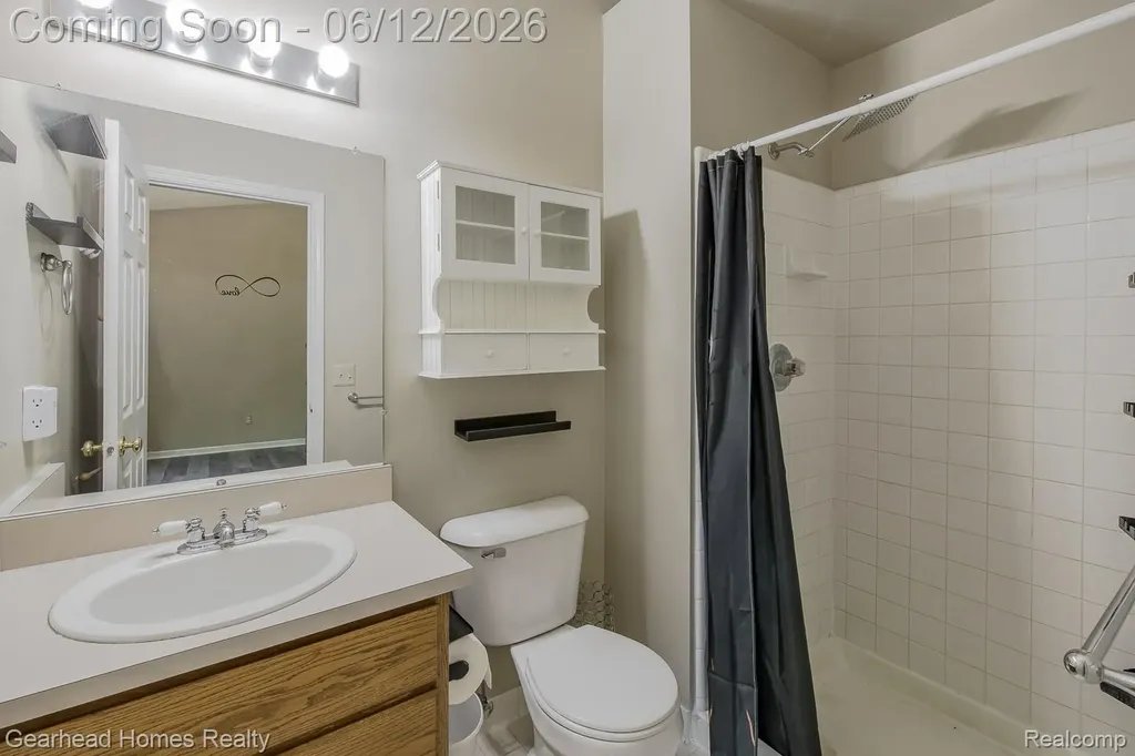 1062 Princeton Drive Waterford Charter Township MI 48327