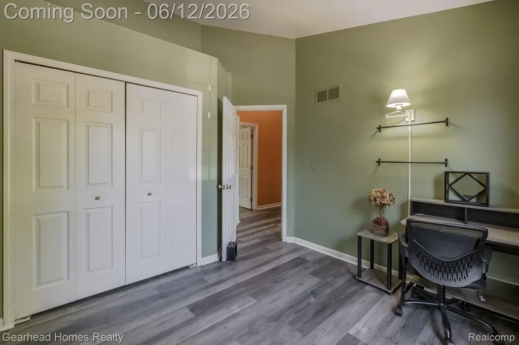 1062 Princeton Drive Waterford Charter Township MI 48327