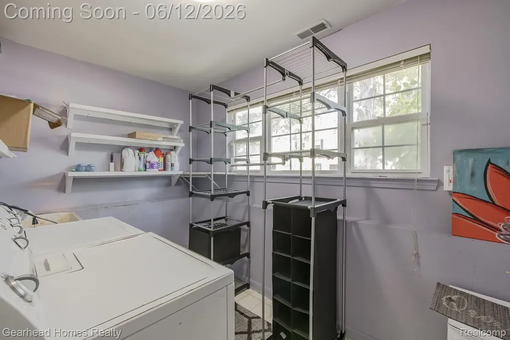1062 Princeton Drive Waterford Charter Township MI 48327