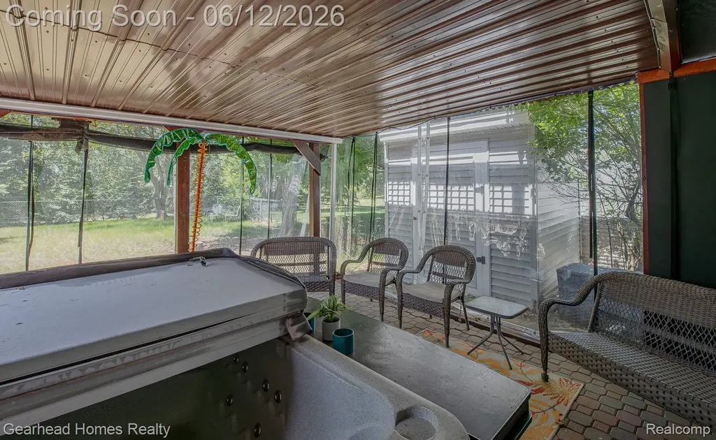 1062 Princeton Drive Waterford Charter Township MI 48327