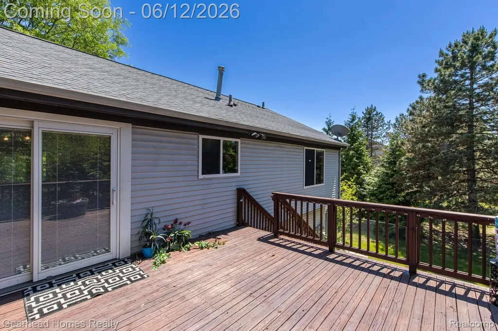 1062 Princeton Drive Waterford Charter Township MI 48327