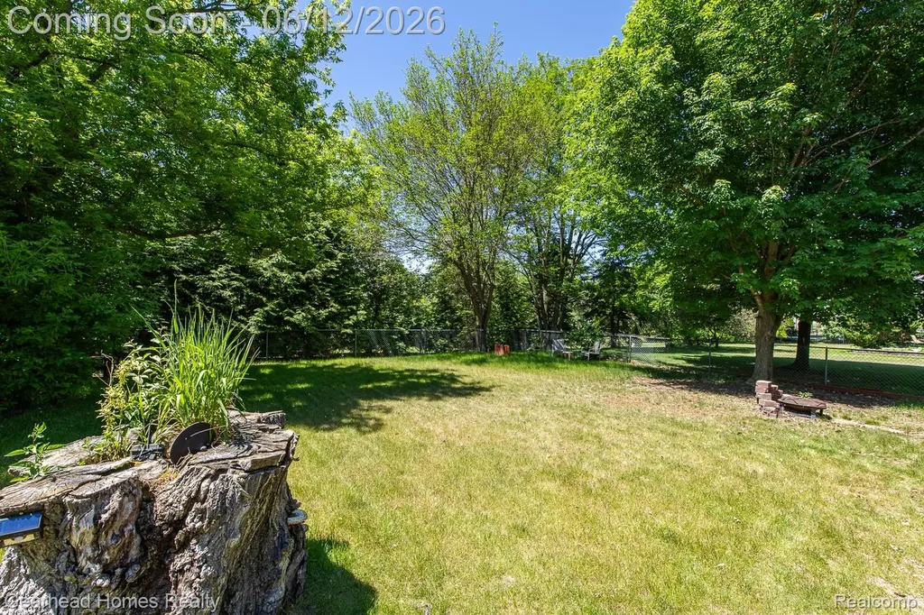 1062 Princeton Drive Waterford Charter Township MI 48327