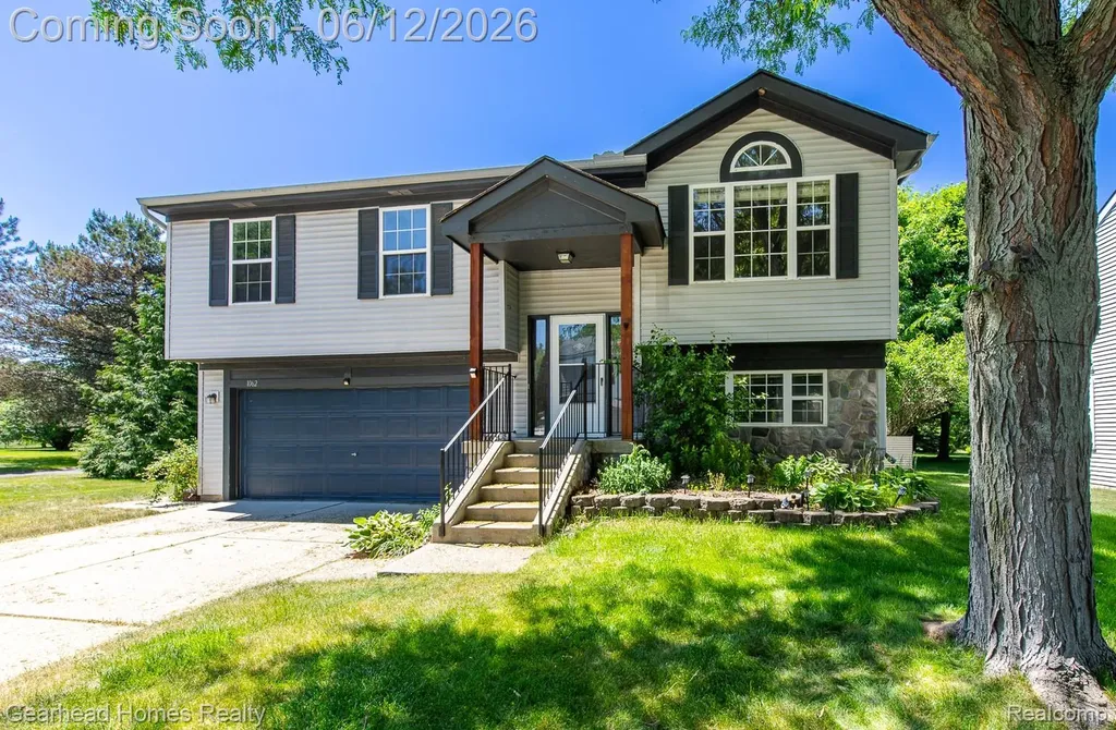 1062 Princeton Drive Waterford Charter Township MI 48327
