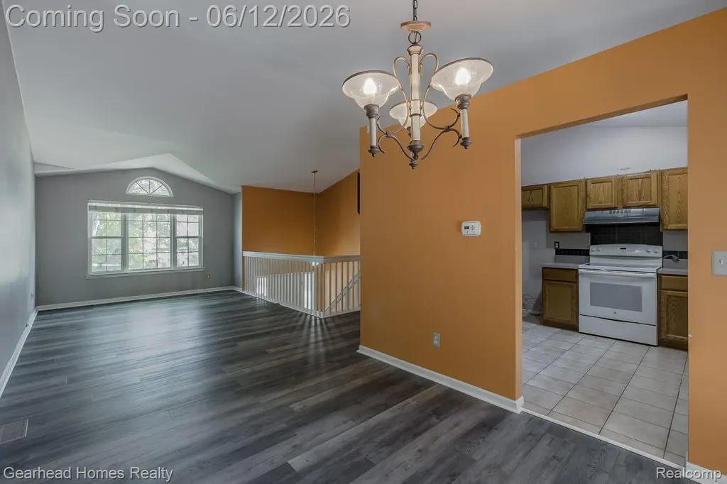 1062 Princeton Drive Waterford Charter Township MI 48327