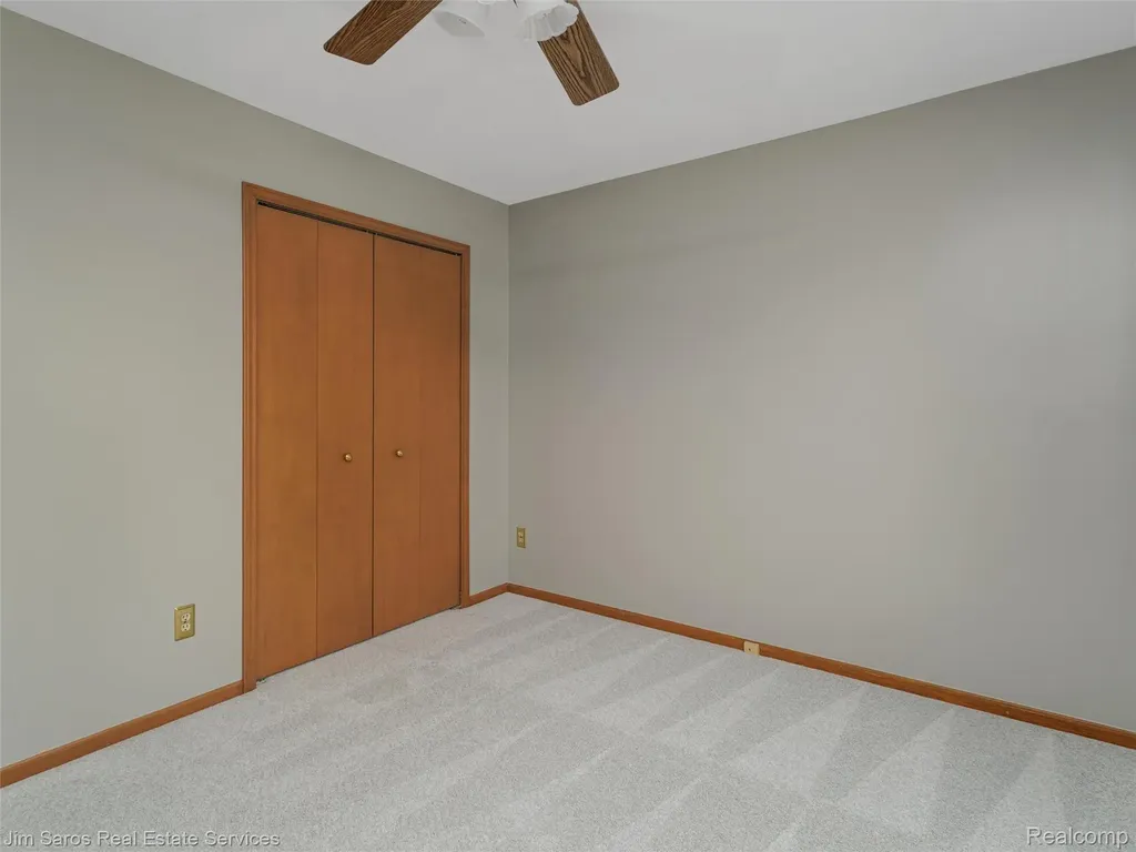 40252 Aynesley Street Clinton Charter Township MI 48038
