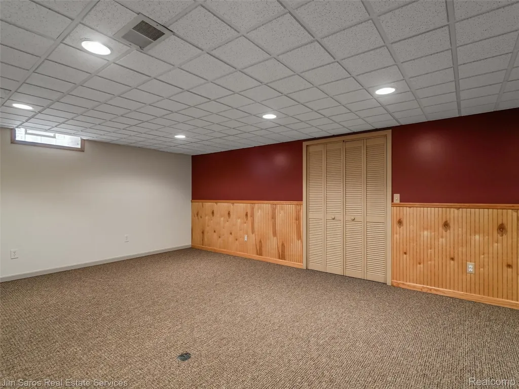 40252 Aynesley Street Clinton Charter Township MI 48038