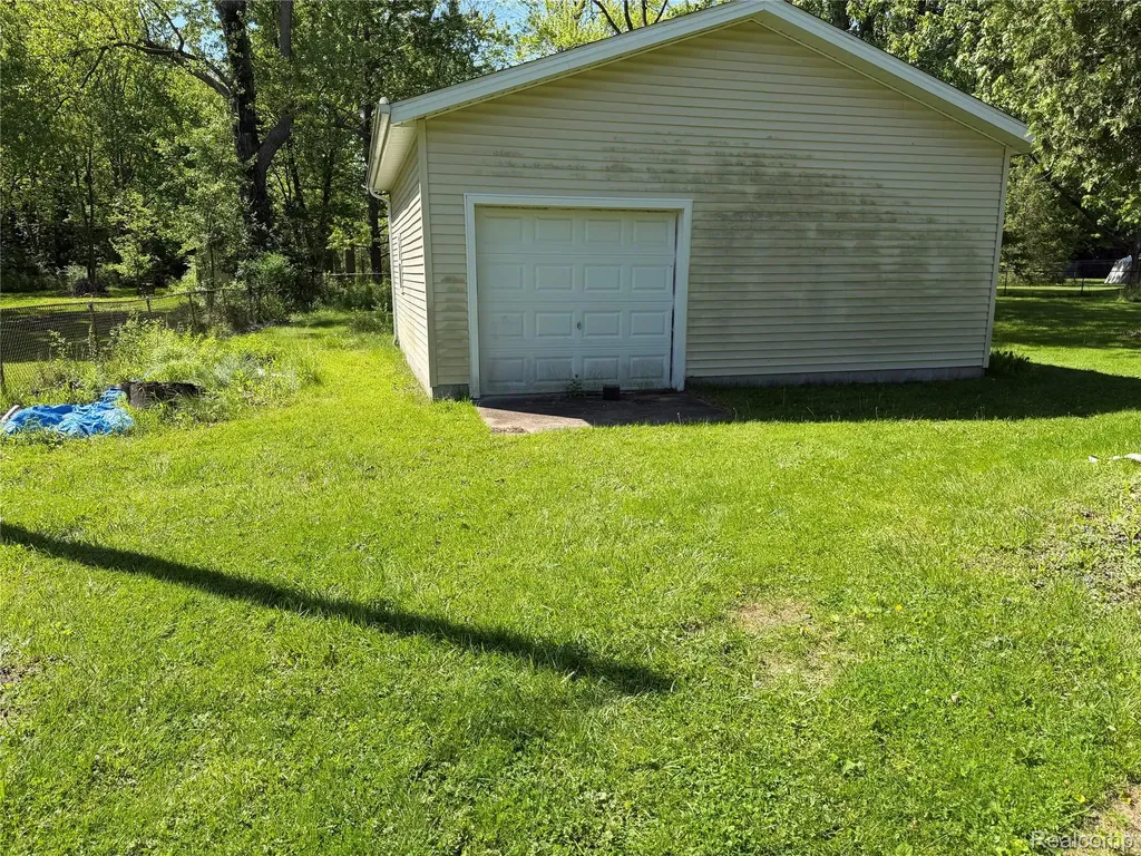 455 6th Street Marysville City MI 48040