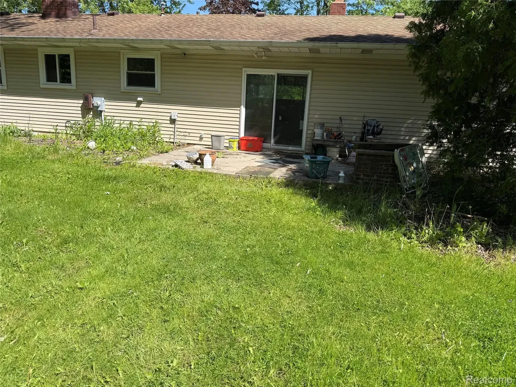 455 6th Street Marysville City MI 48040