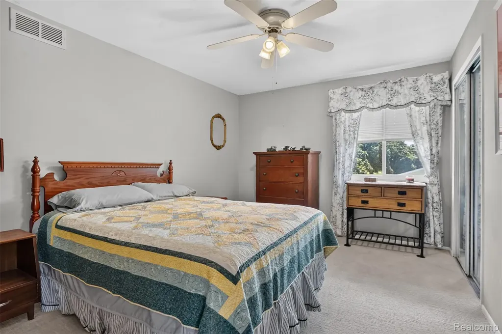 310 Browning Drive Howell City MI 48843