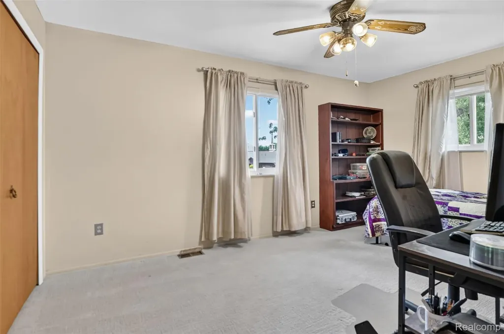 310 Browning Drive Howell City MI 48843