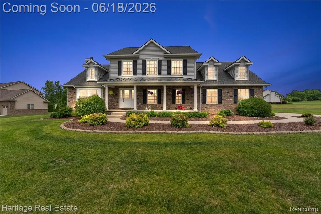5222 Coulter Lake Boulevard Independence Charter Township MI 48348