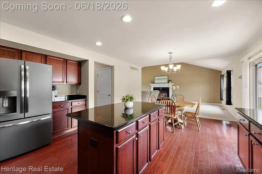 5222 Coulter Lake Boulevard Independence Charter Township MI 48348